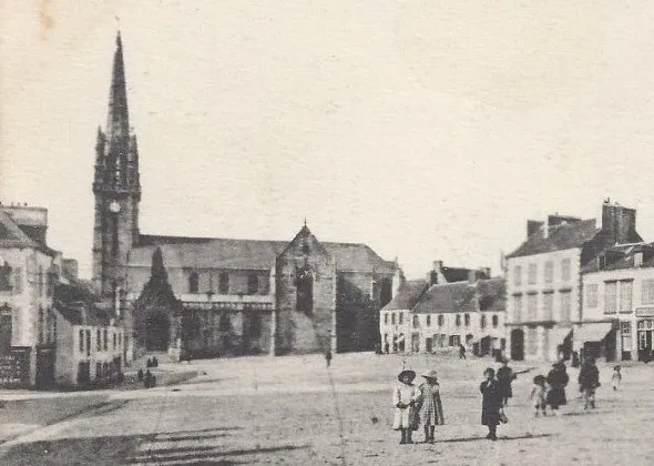 Place de l'Église à Landivisiau, maison Kéruzec-Méar